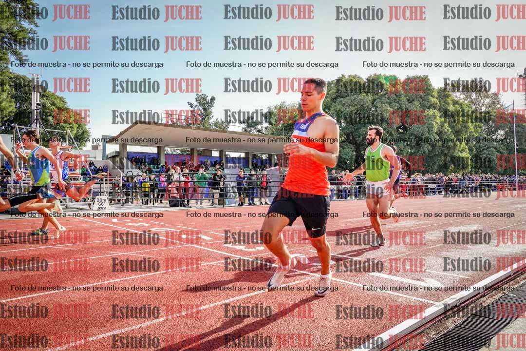 Fotos de los 100 m llanos de varones
