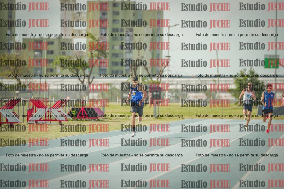 Fotos de los 400 m llanos de varones