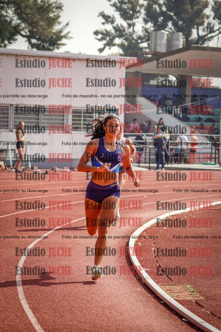 Fotos de los 800 m llanos de mujeres - combinadas 7
