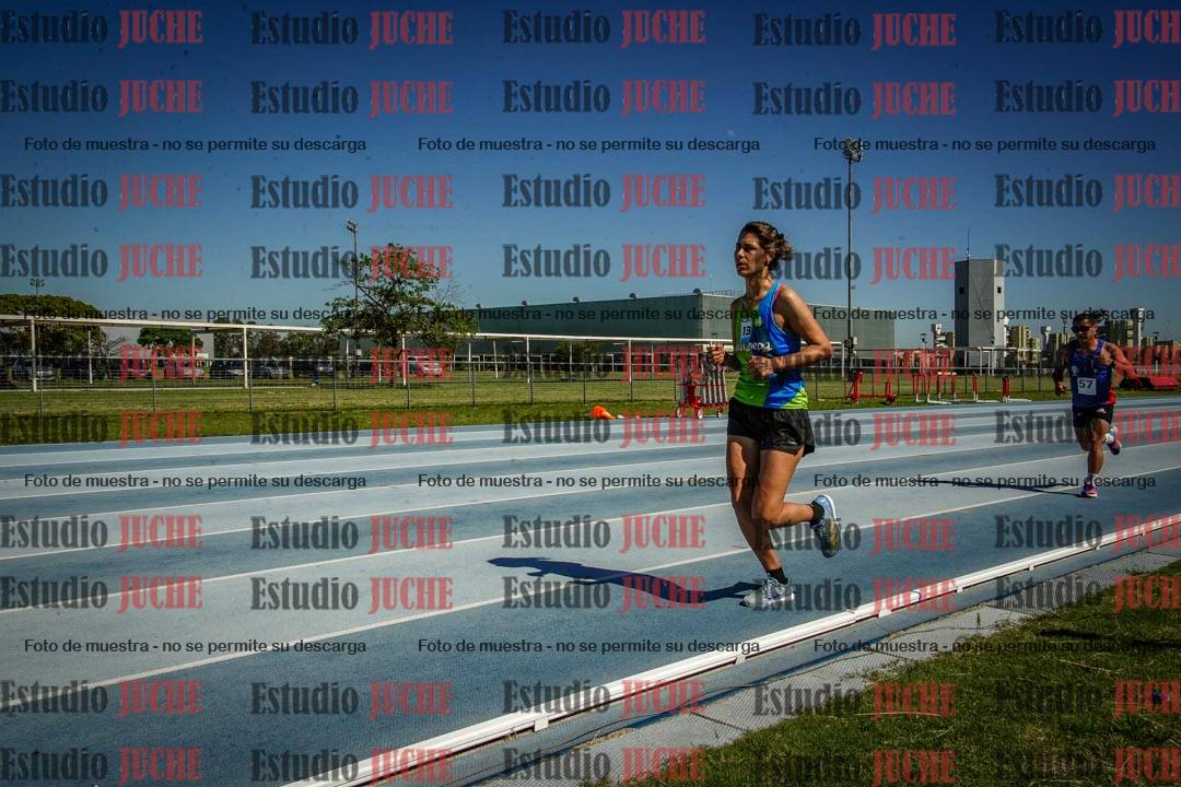 Fotos de los 5000 m de mujeres y varones - serie 2