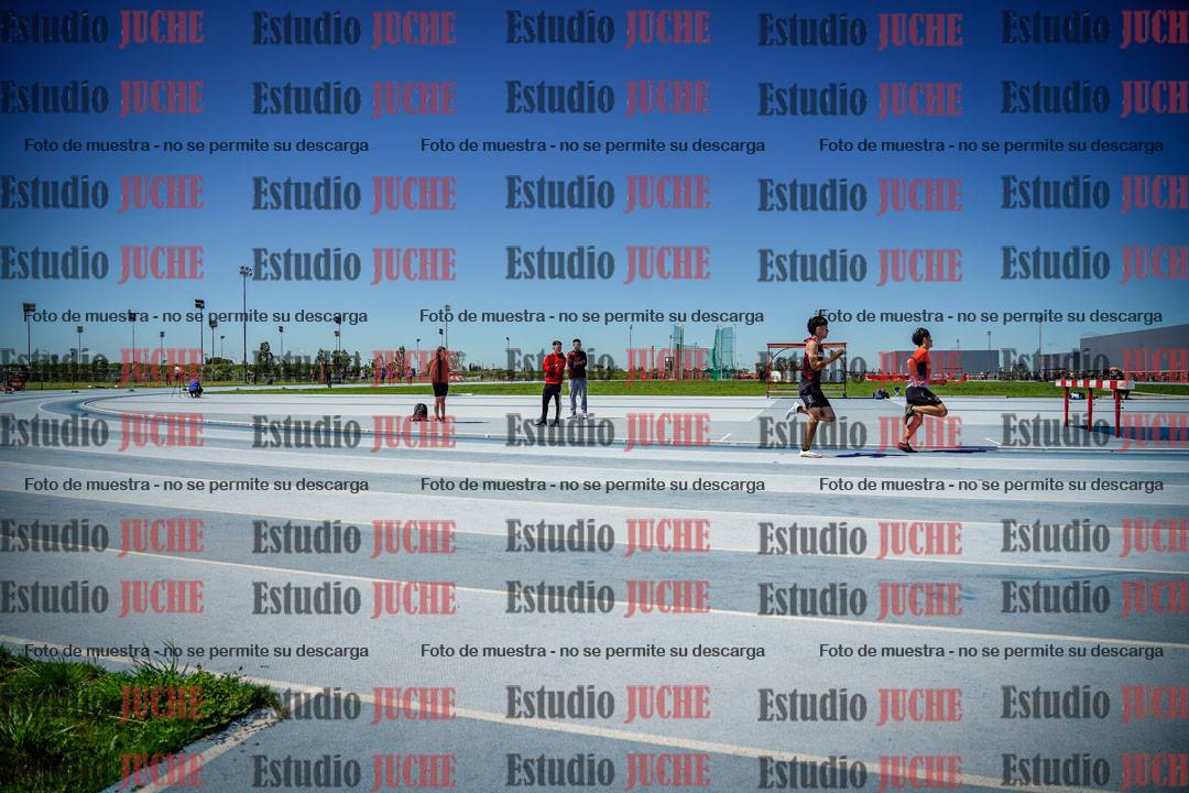 Fotos de los 200 m llanos de varones