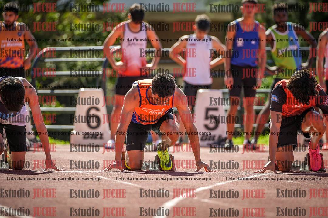 Fotos de los 100 m llanos de varones