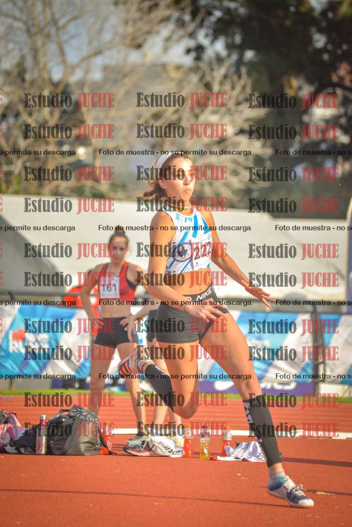 Fotos del salto en alto de mujeres