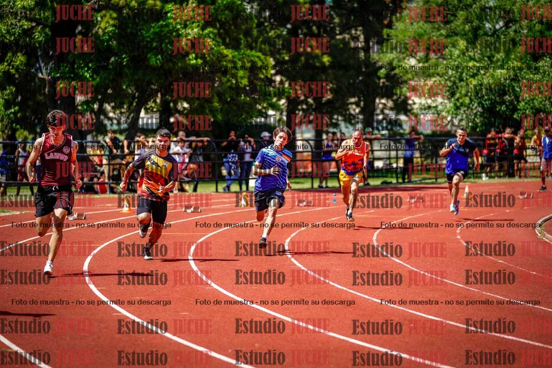 Fotos de los 200 m llanos de varones