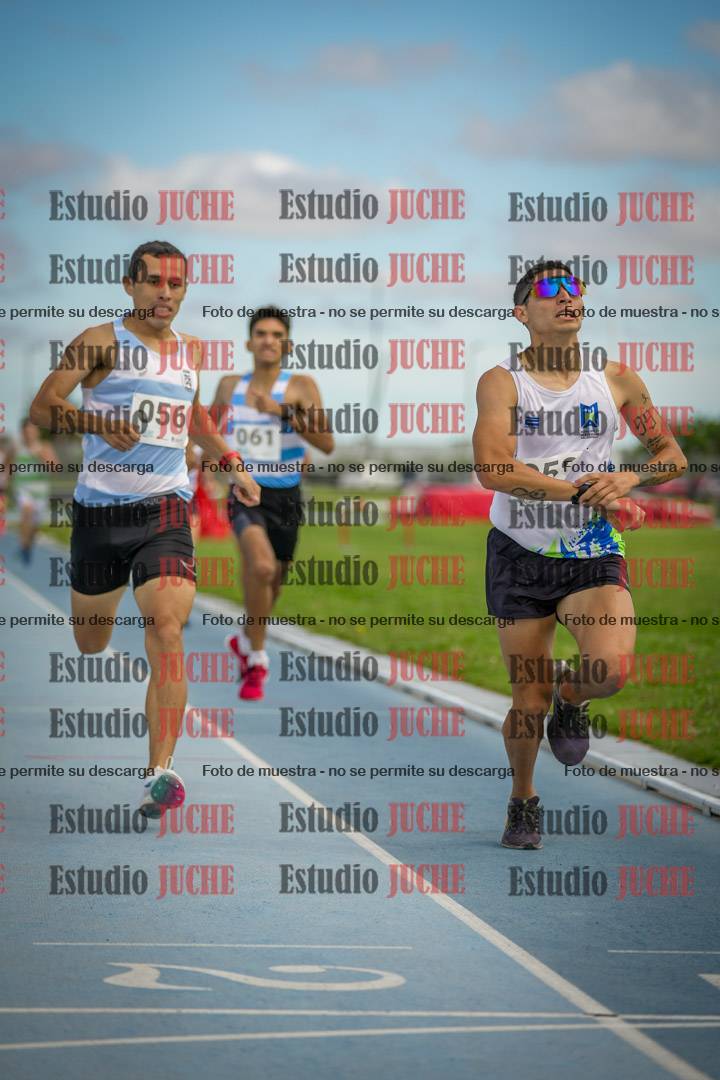 Fotos de los 1000 m llanos de varones