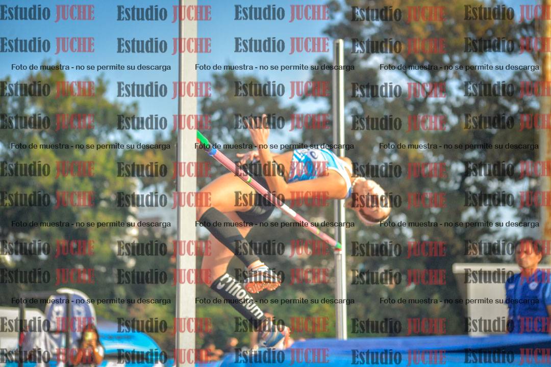 Fotos del salto en alto de mujeres