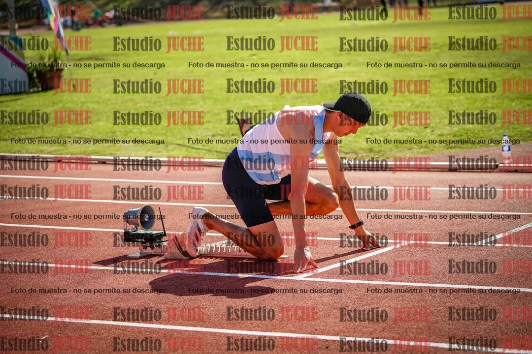 Fotos de los 400 m llanos de varones