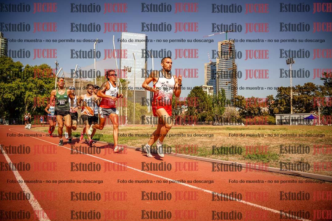 Fotos de los 3000 m llanos de varones
