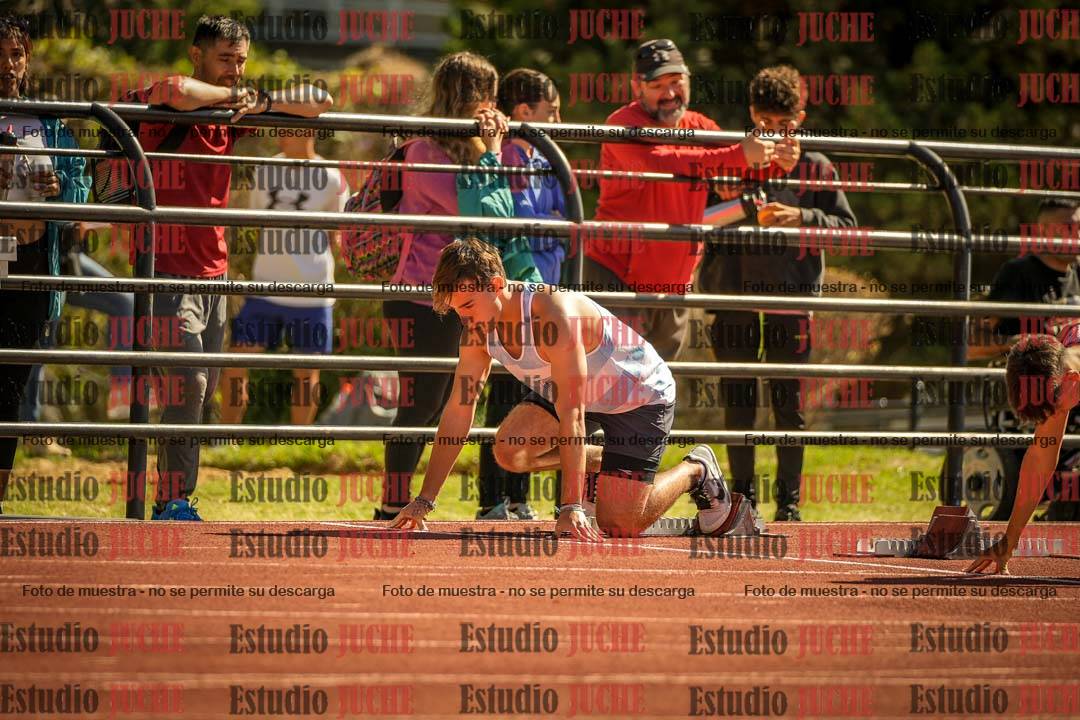 Fotos de los 100 m llanos de varones