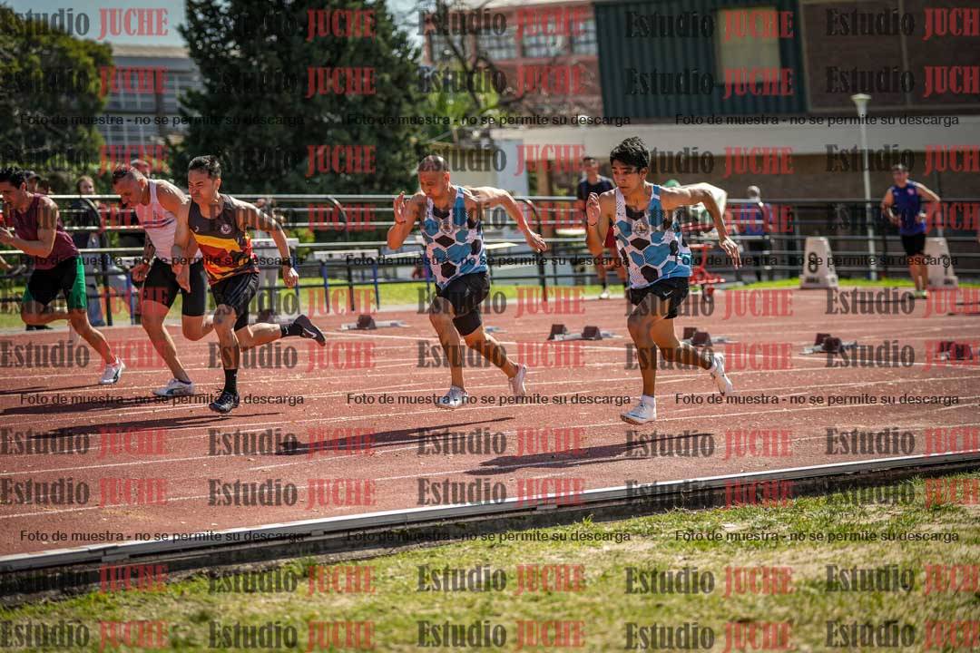 Fotos de los 100 m llanos de varones
