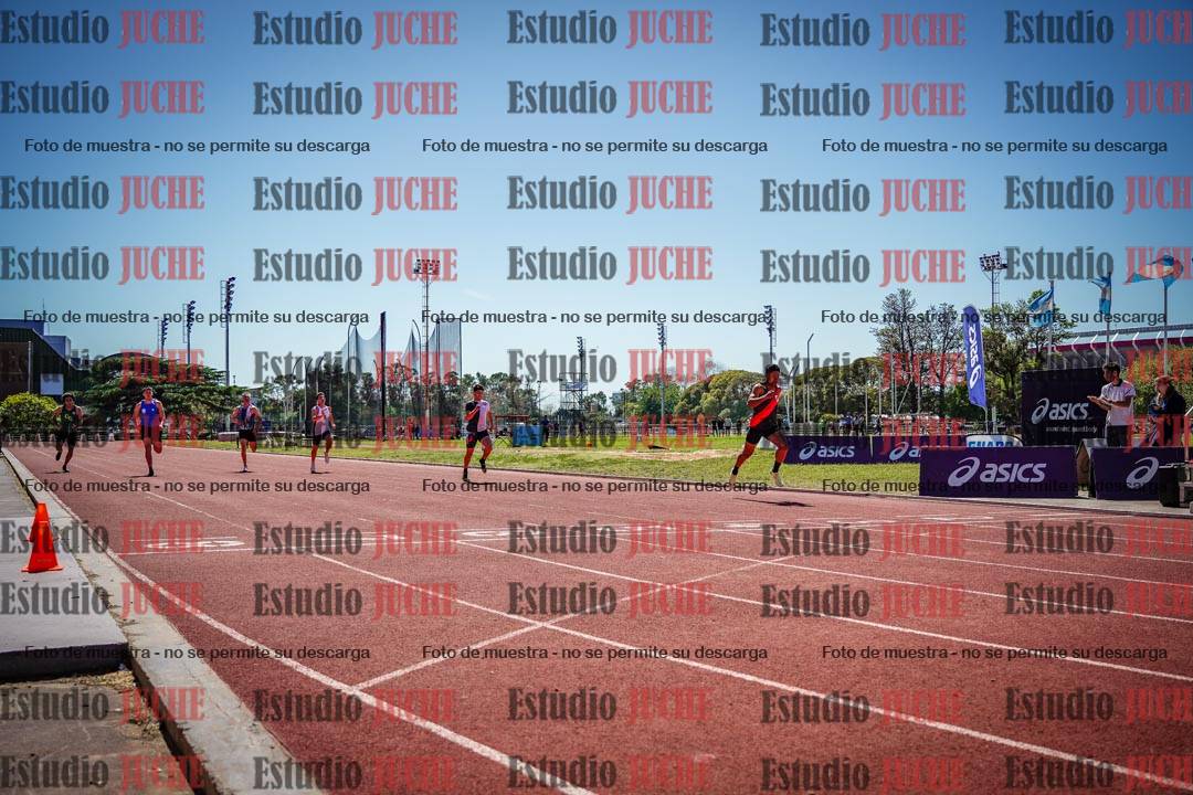 Fotos de los 200 m llanos de varones