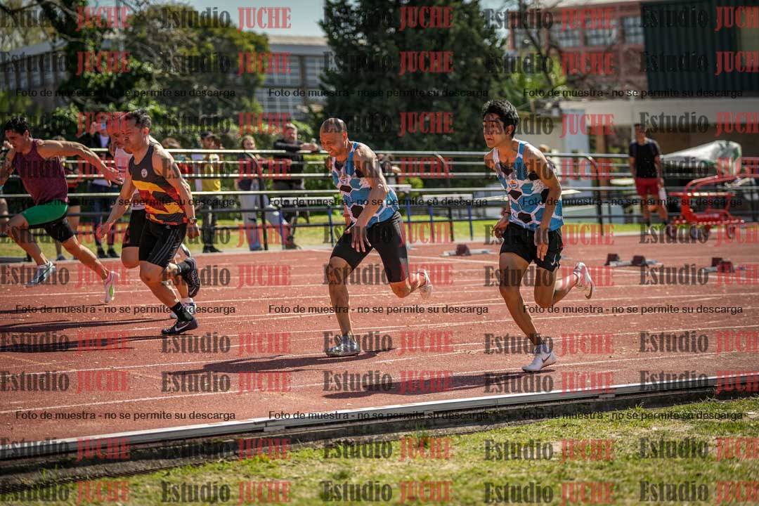 Fotos de los 100 m llanos de varones