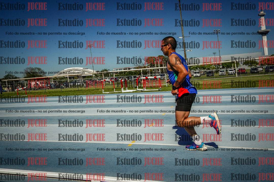 Fotos de los 5000 m de mujeres y varones - serie 2