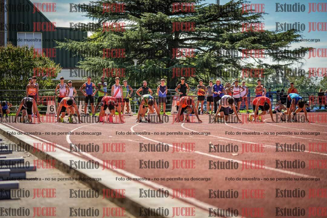 Fotos de los 100 m llanos de varones