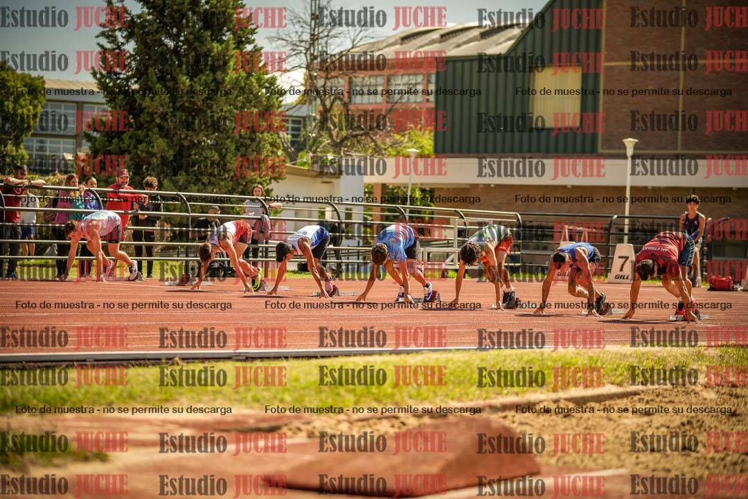 Fotos de los 100 m llanos de varones