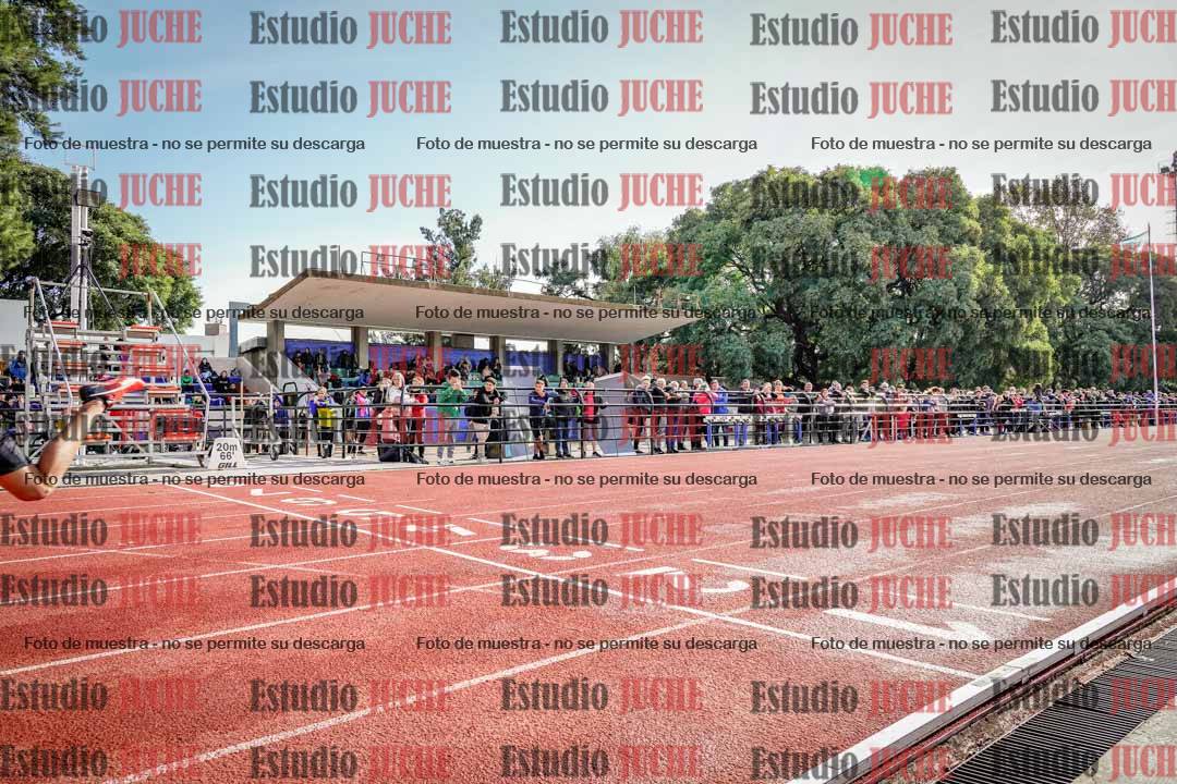 Fotos de los 100 m llanos de varones