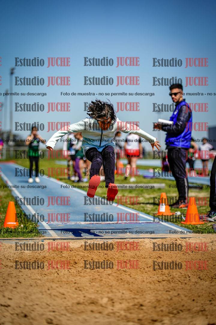 Fotos del salto en largo de mujeres - U15
