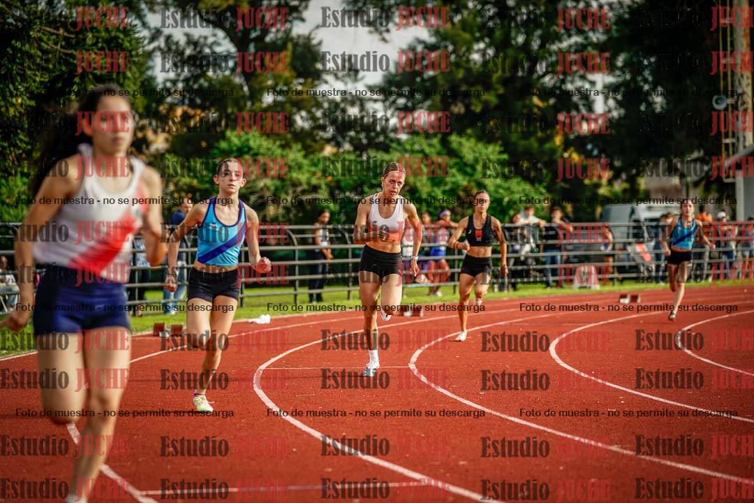 Fotos de los 400 m con vallas de mujeres