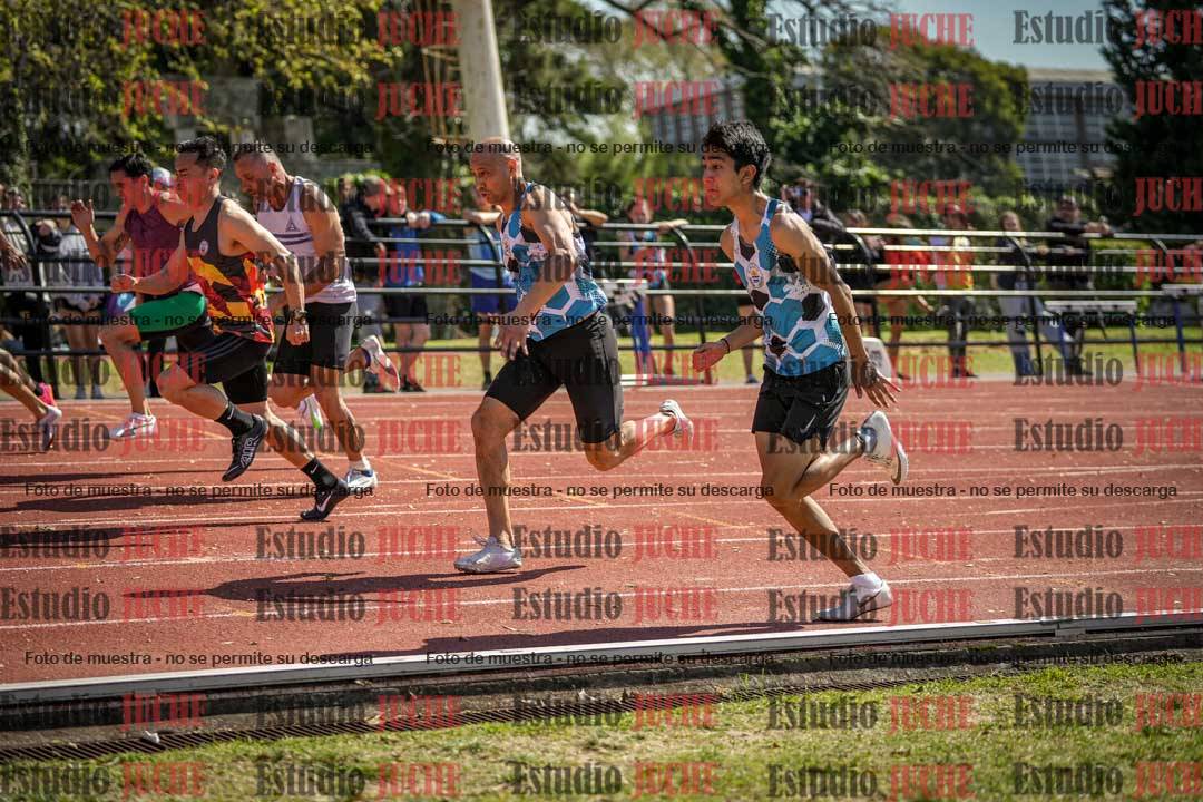 Fotos de los 100 m llanos de varones