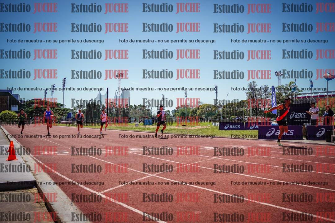 Fotos de los 200 m llanos de varones
