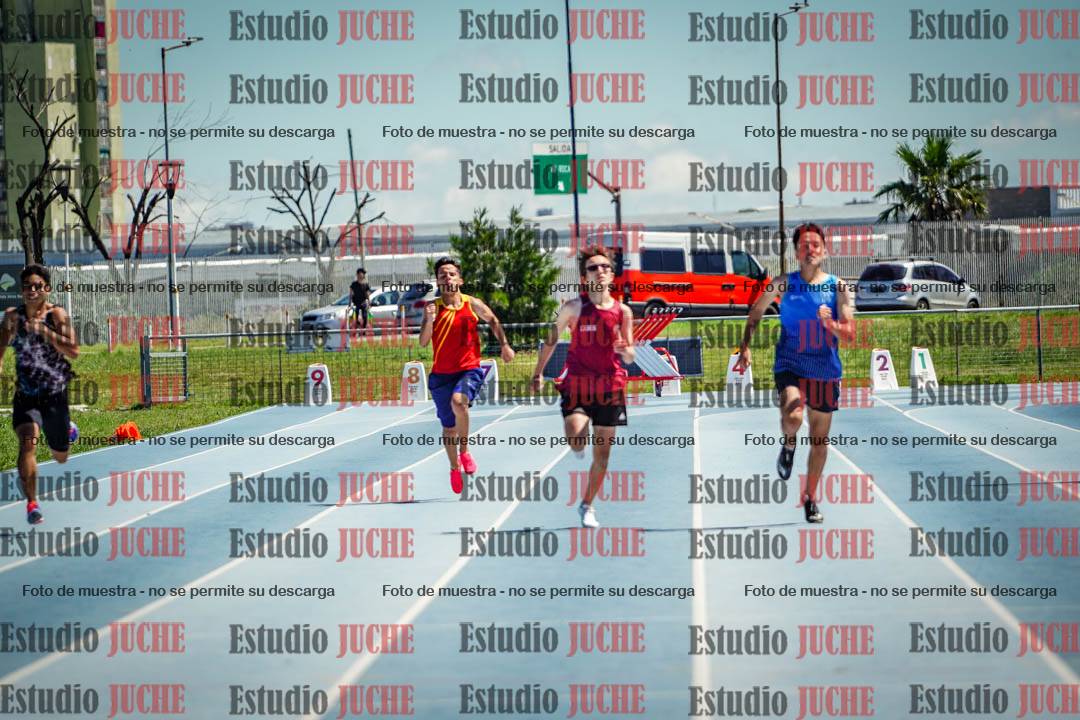 Fotos de los 200 m llanos de varones