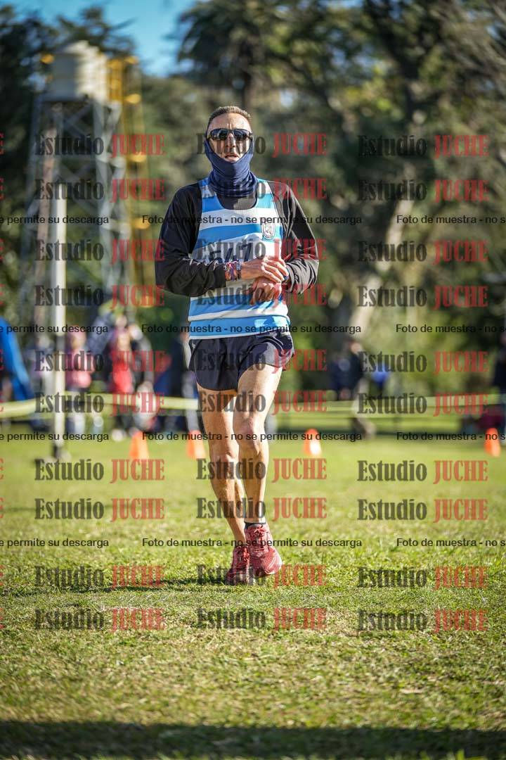 Fotos de la llegada del cross de 4000 m - varones
