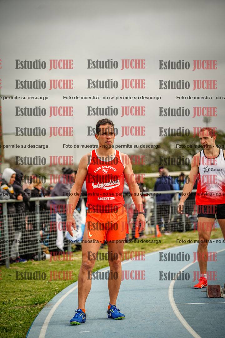 Fotos de los 400 m llanos de varones
