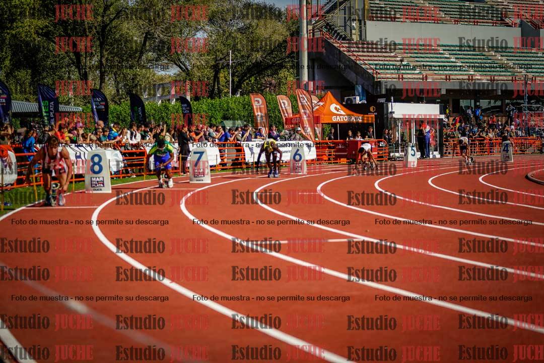 Fotos de los 400 m llanos de varones