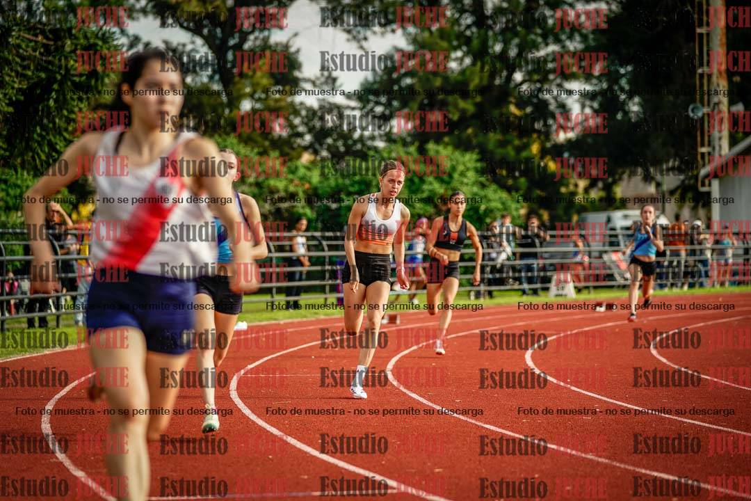 Fotos de los 400 m con vallas de mujeres