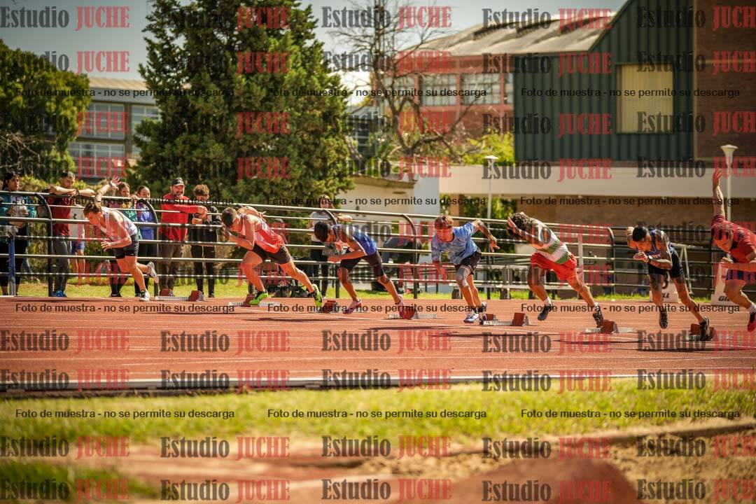 Fotos de los 100 m llanos de varones