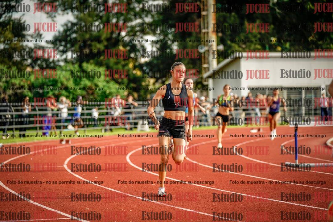 Fotos de los 400 m con vallas de mujeres