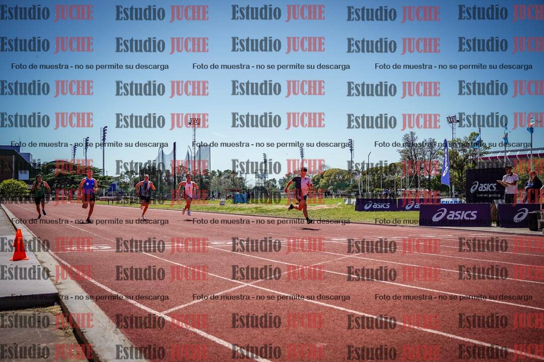 Fotos de los 200 m llanos de varones