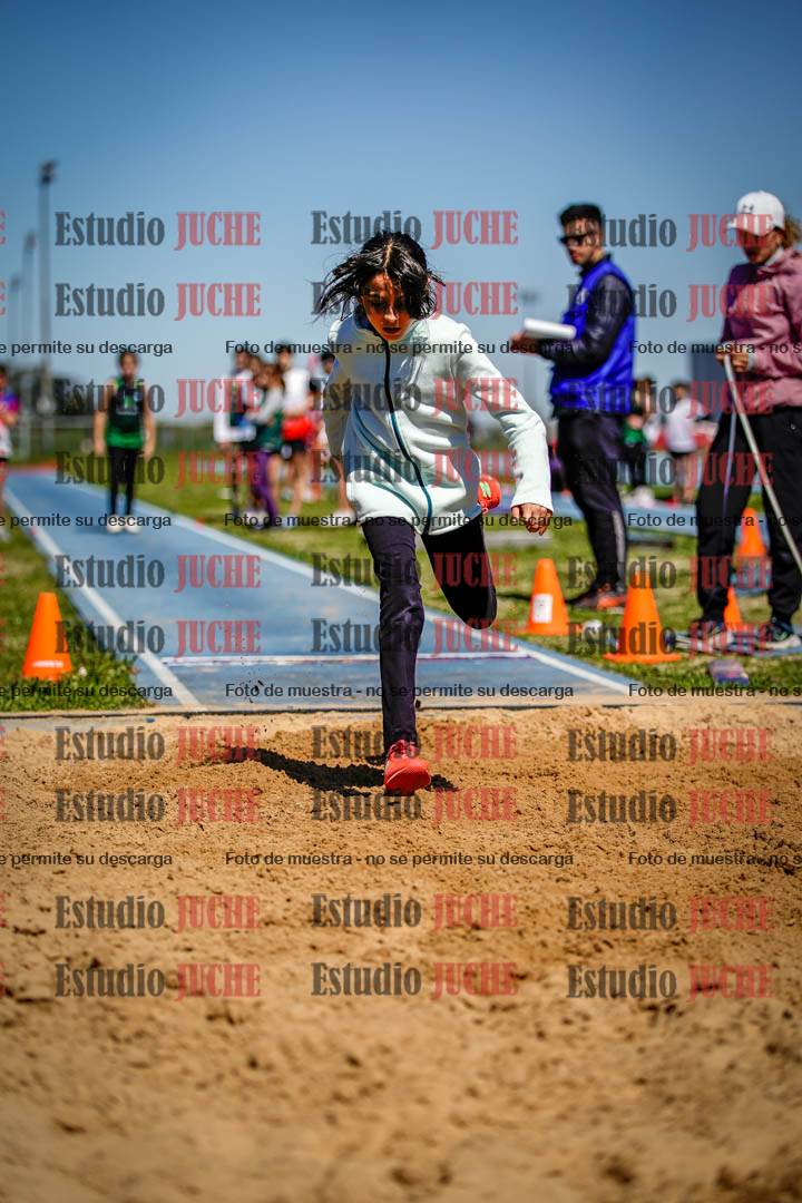 Fotos del salto en largo de mujeres - U15