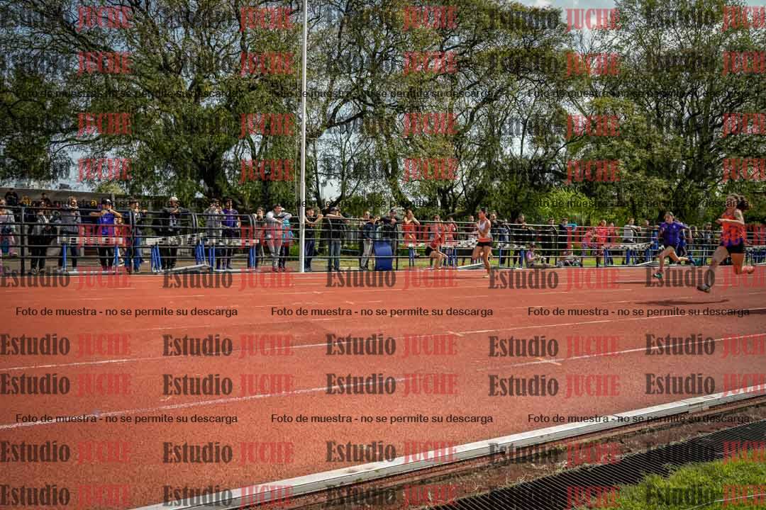 Fotos de los 80 m llanos de mujeres