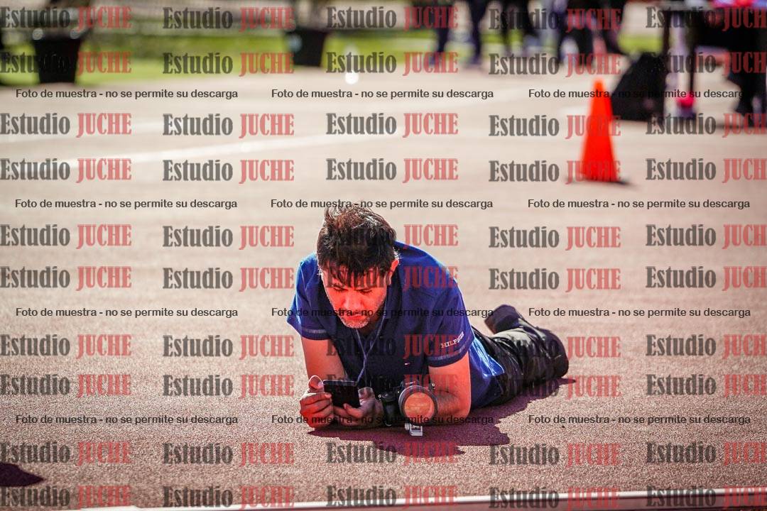 Fotos de algunos extras y podios del día 2