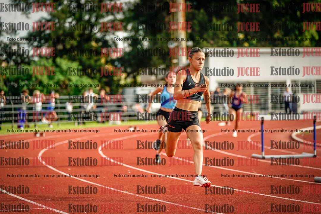 Fotos de los 400 m con vallas de mujeres