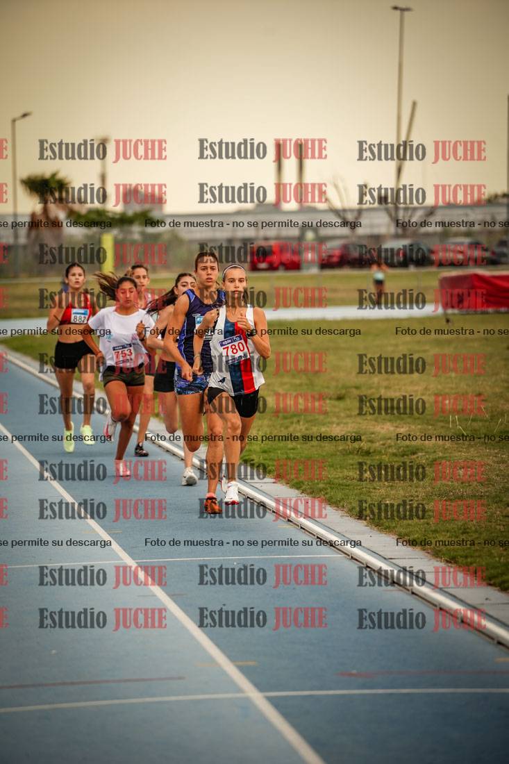 Fotos de los 600 m llanos de mujeres