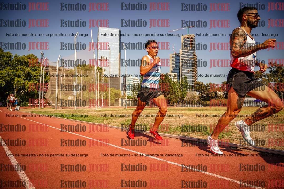 Fotos de los 3000 m llanos de varones