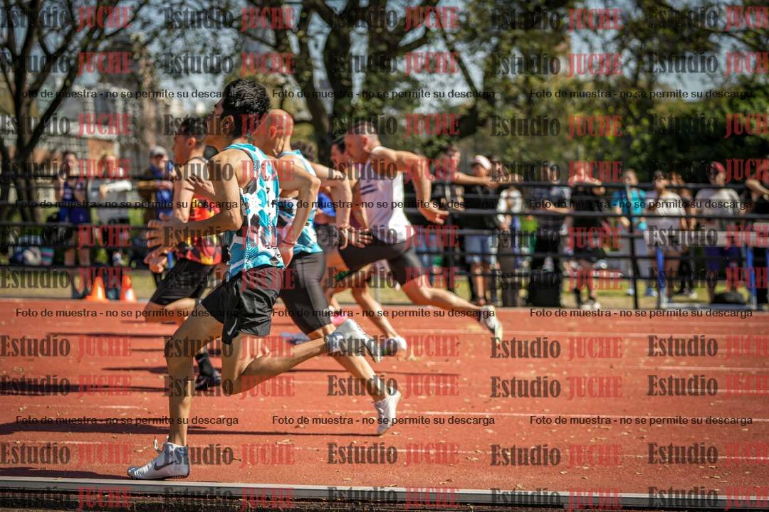 Fotos de los 100 m llanos de varones