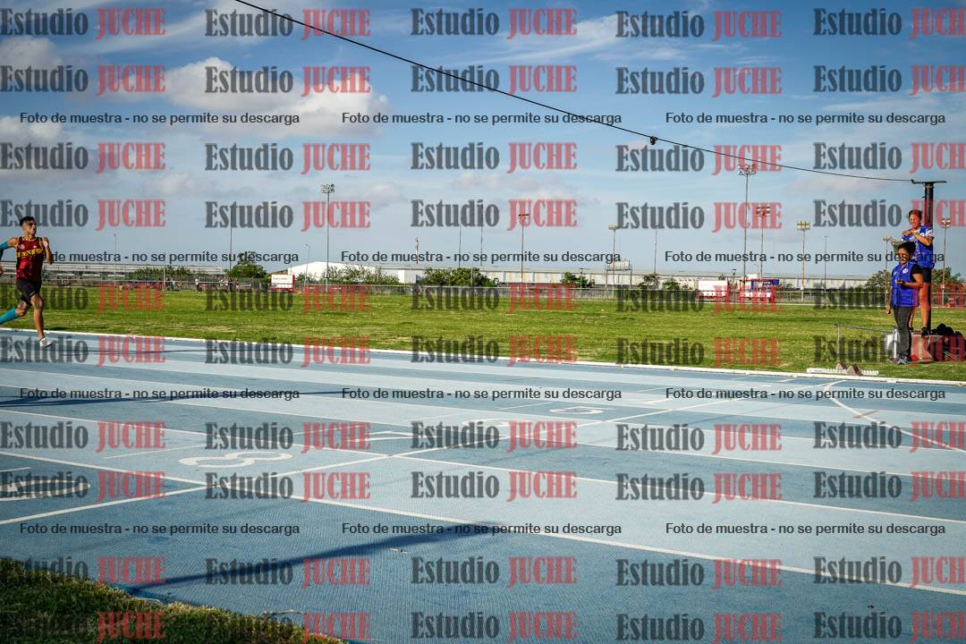 Fotos de los 400 m llanos de varones