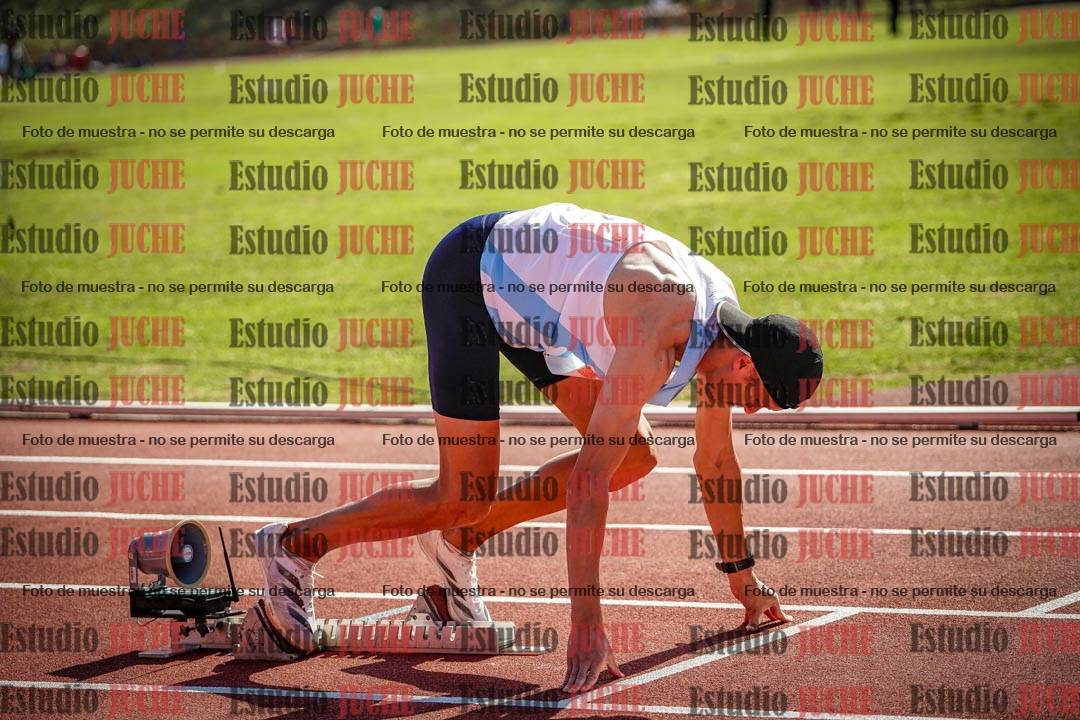 Fotos de los 400 m llanos de varones