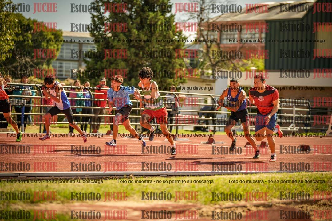 Fotos de los 100 m llanos de varones