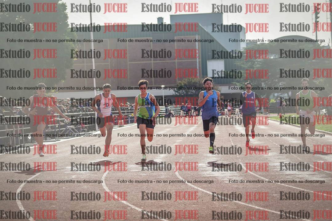 Fotos de los 100 m llanos de varones