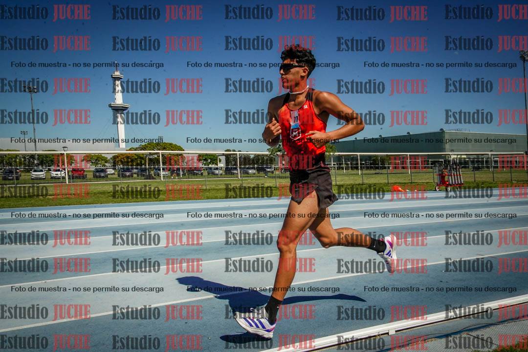 Fotos de los 5000 m de mujeres y varones - serie 2