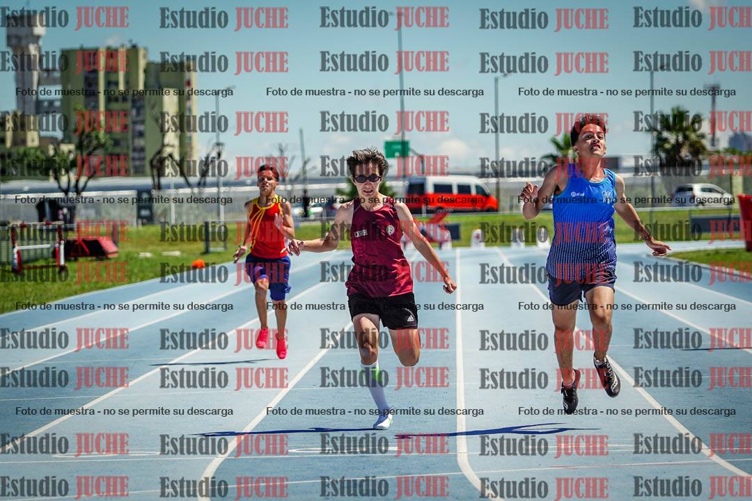 Fotos de los 200 m llanos de varones