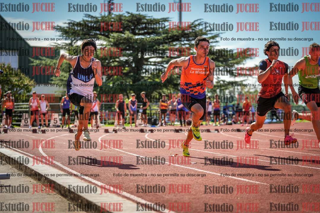 Fotos de los 100 m llanos de varones