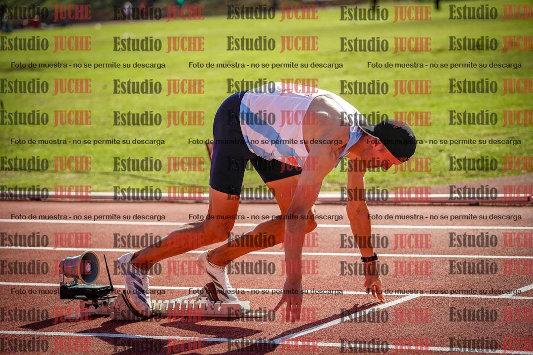 Fotos de los 400 m llanos de varones