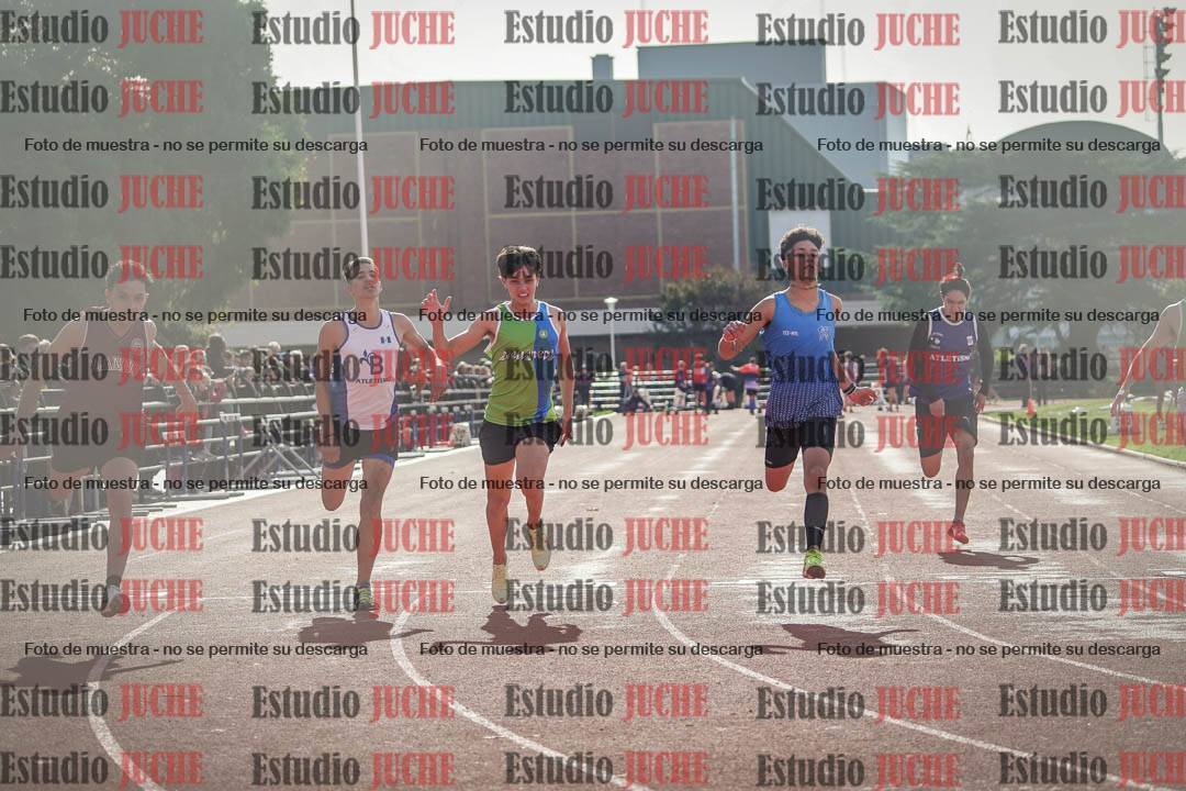 Fotos de los 100 m llanos de varones