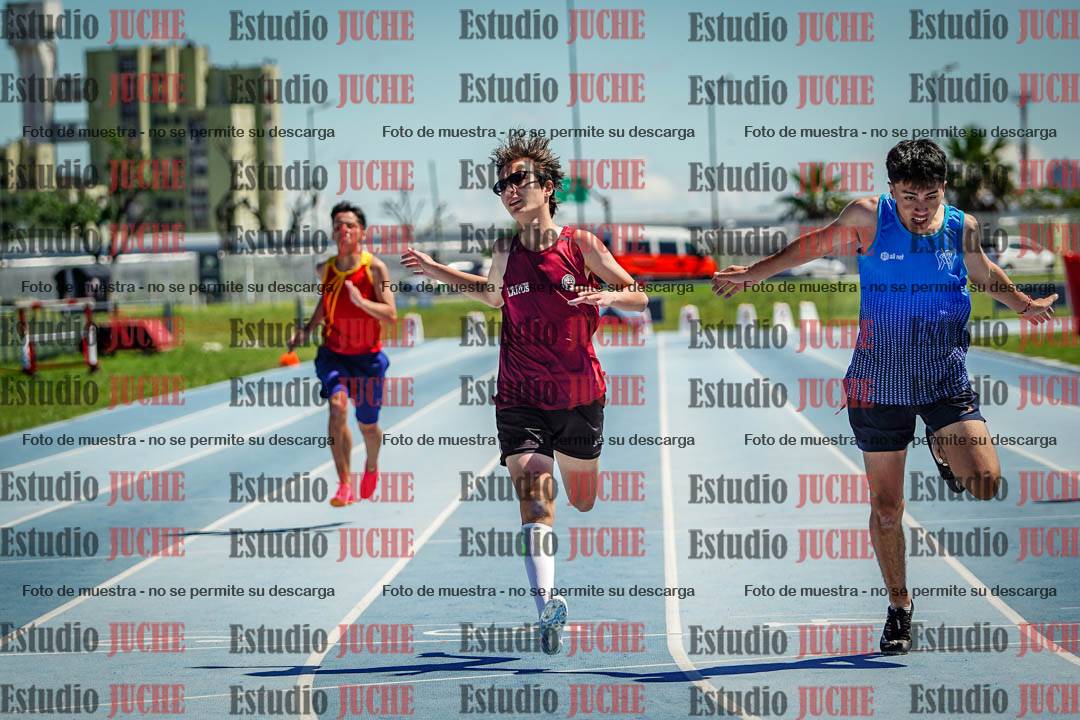 Fotos de los 200 m llanos de varones