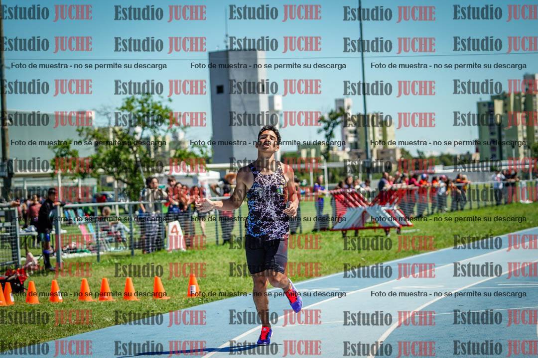 Fotos de los 200 m llanos de varones